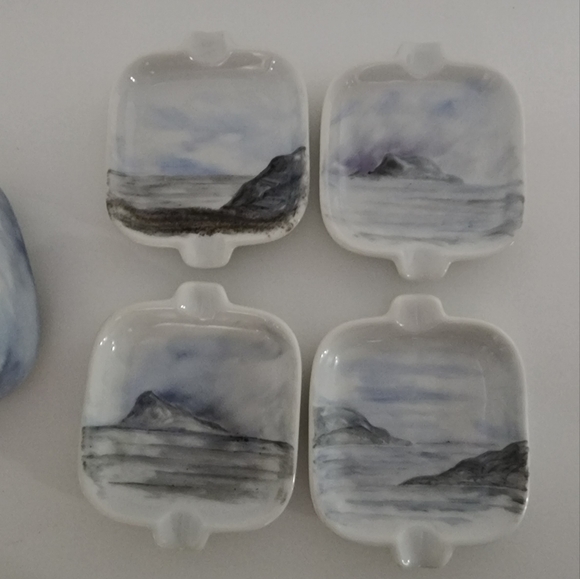 Hand Painted Tea Bag Plate Set - Picture 4 of 6